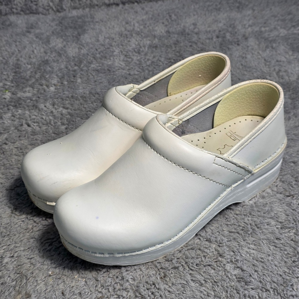 Dansko Professional Clogs White Leather Nursing Work Shoes Womens 37 Good‎
